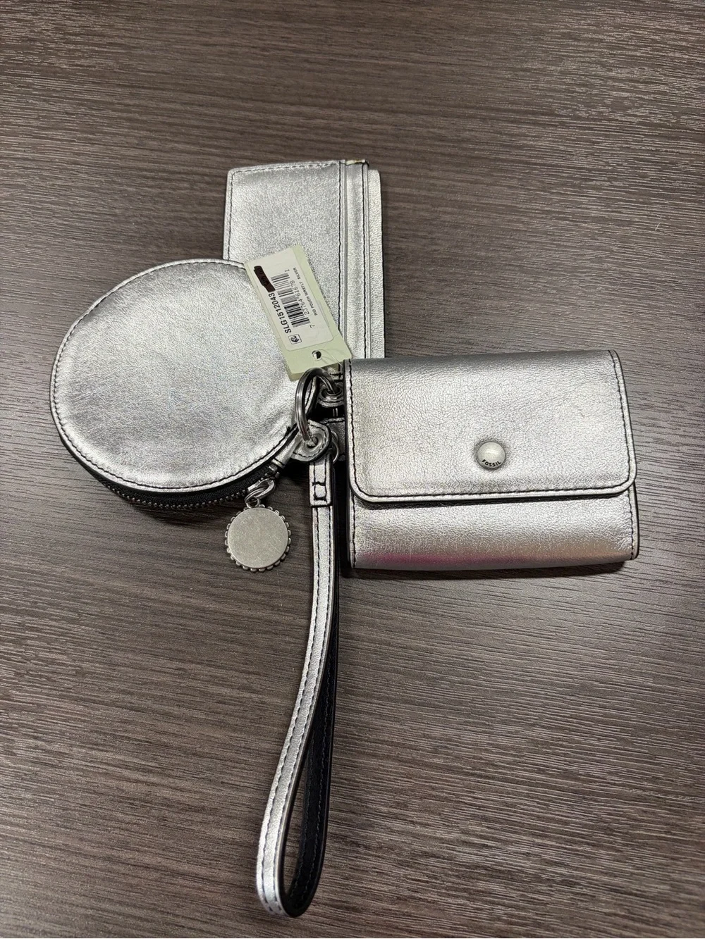 Fossil Rio 3-in-1 Silver Leather Wristlet Set - New with tags